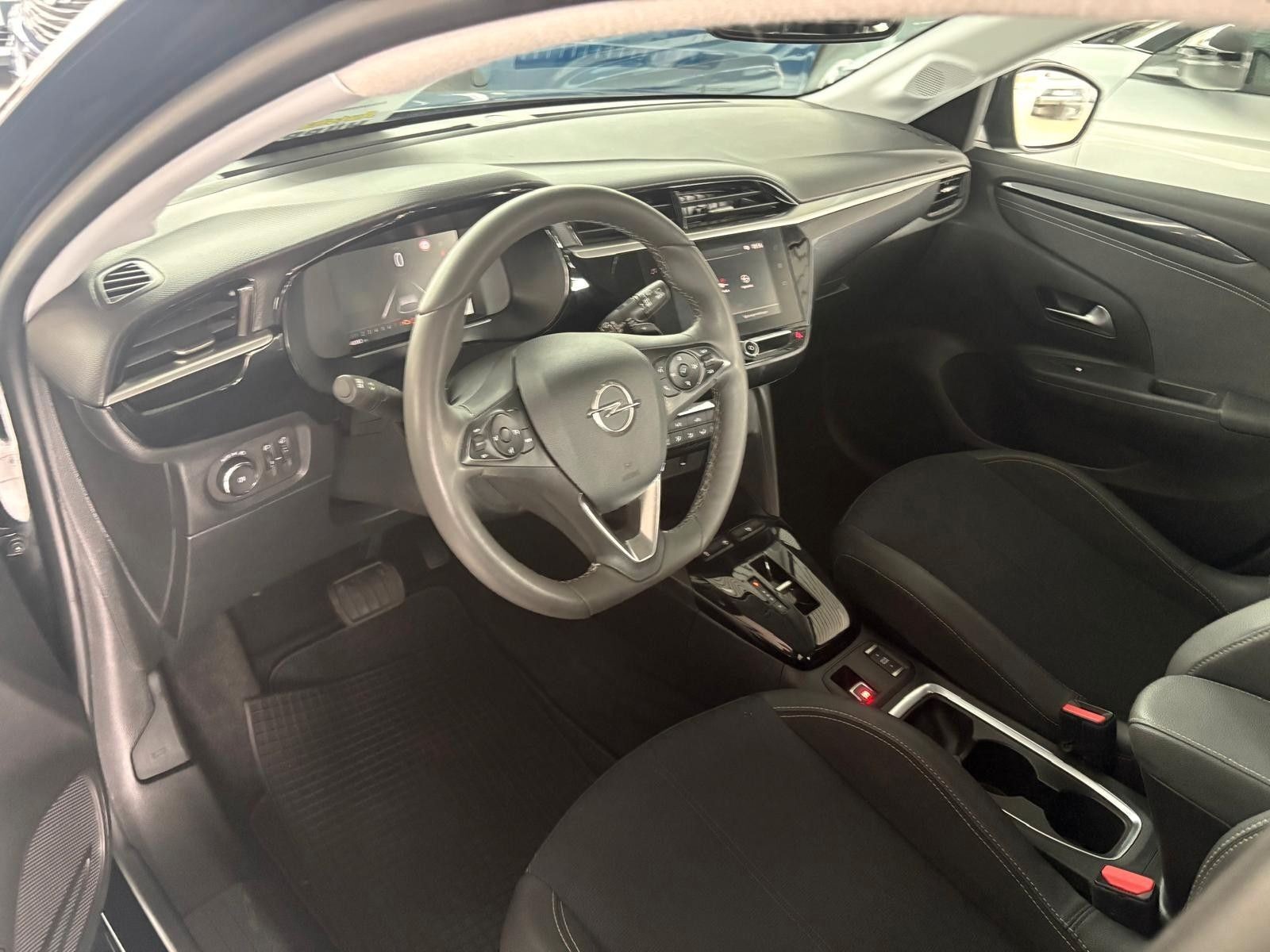 Opel Corsa F Elegance 1.2 74KW (100 PS) Automatik