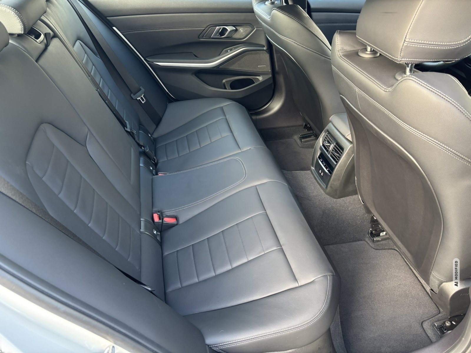 BMW 320 LC PROF M SPORT LEDER 19 LM-RÄDER ALARM HIFI HK DAB