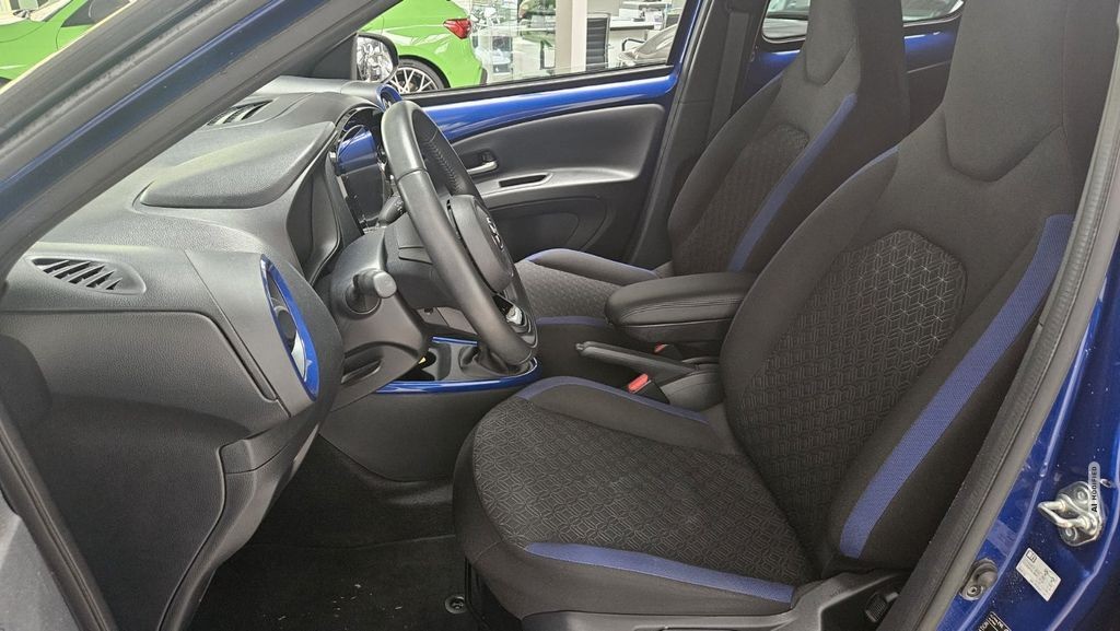 Toyota Aygo X Pulse Navi Klimaauto Kamera Sitzhzg DAB
