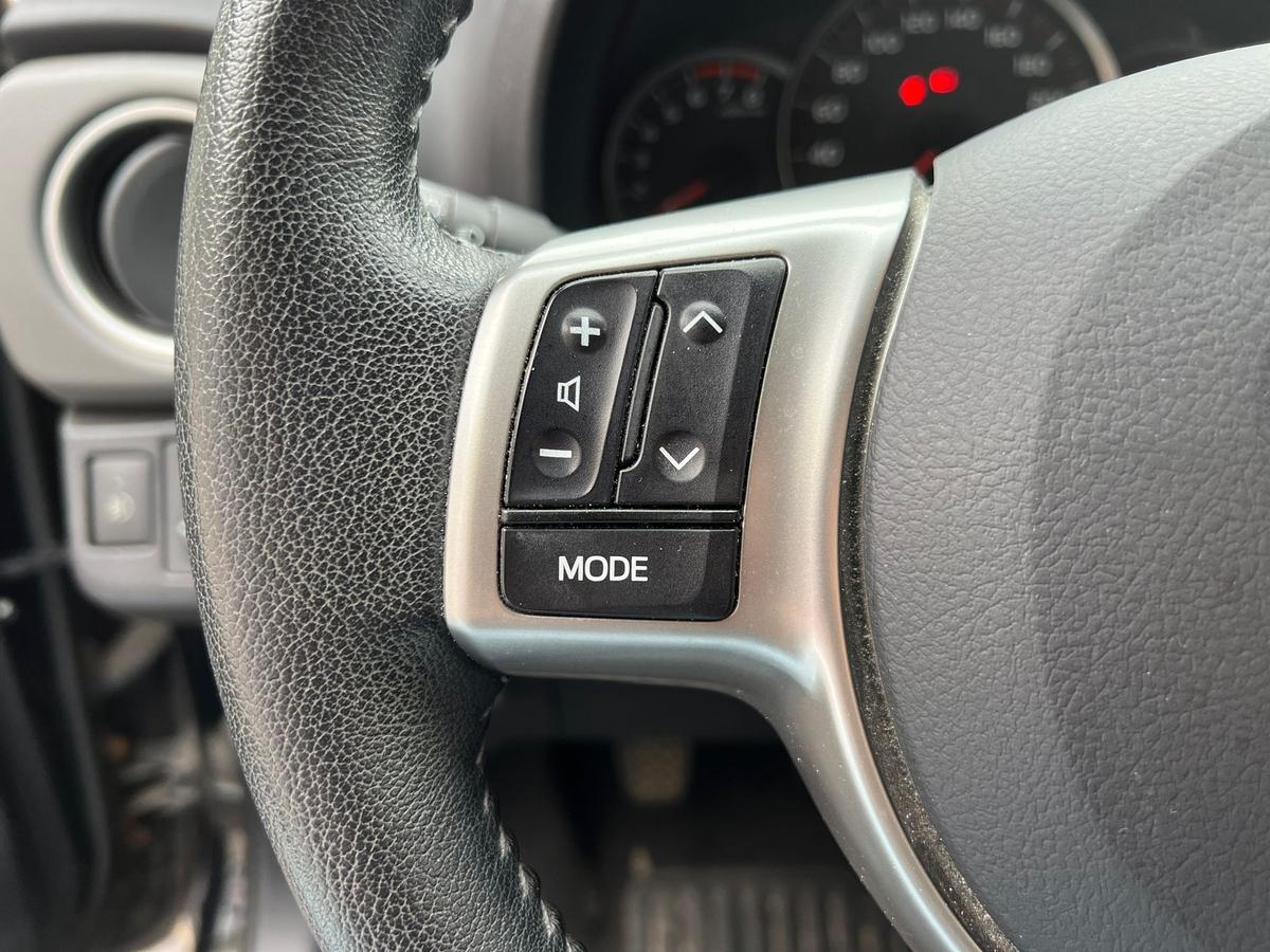 Toyota Yaris 1.33 Dual-VVTi Life - Klima -  PDC h. - R.Kamera