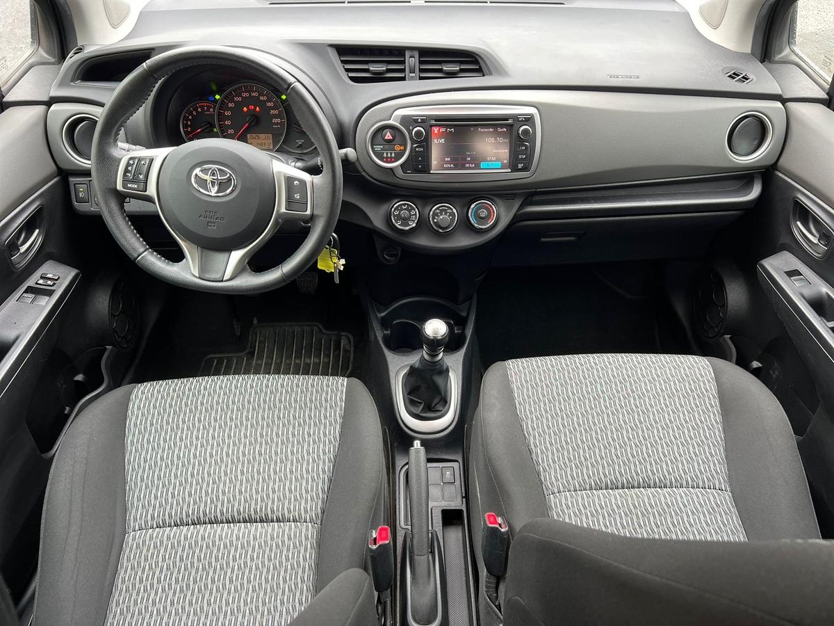 Toyota Yaris 1.33 Dual-VVTi Life - Klima -  PDC h. - R.Kamera