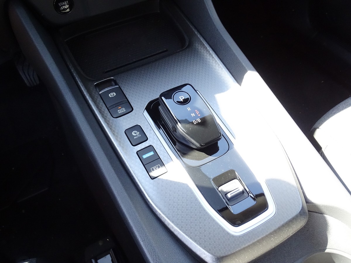 Nissan Qashqai 1.5 E Power Automatik N Way Navi Kamera PDC