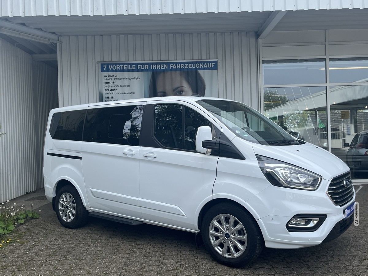 Ford Tourneo Custom 2.0 TDCi 320 L1 TITAN*AUTOM*8 S*2 ST*NAVI*CAM