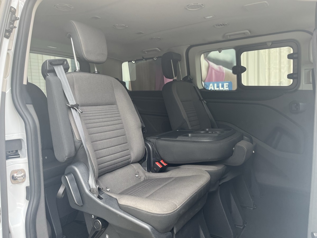 Ford Tourneo Custom 2.0 TDCi 320 L1 TITANIUM AUTOM.KLIMA  NAVI 