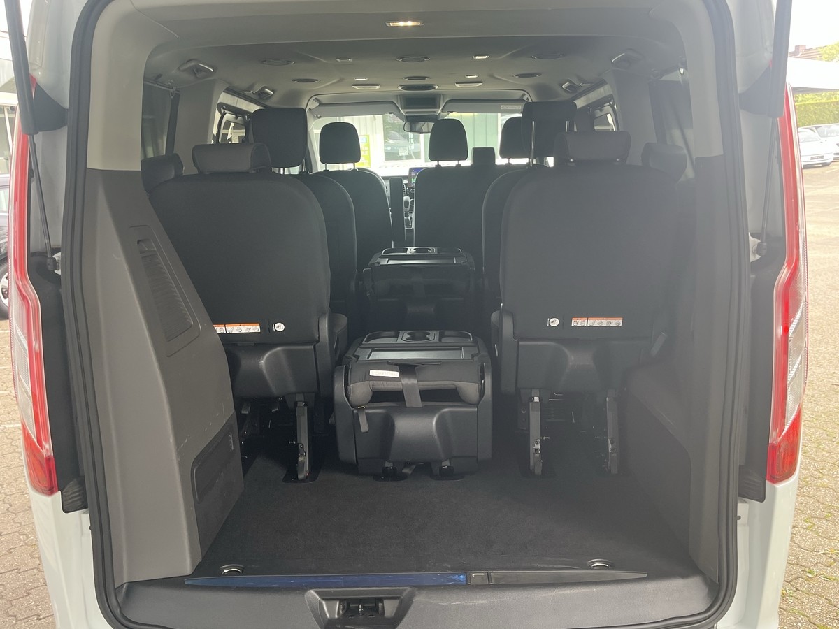 Ford Tourneo Custom 2.0 TDCi 320 L1 TITANIUM AUTOM.KLIMA  NAVI 