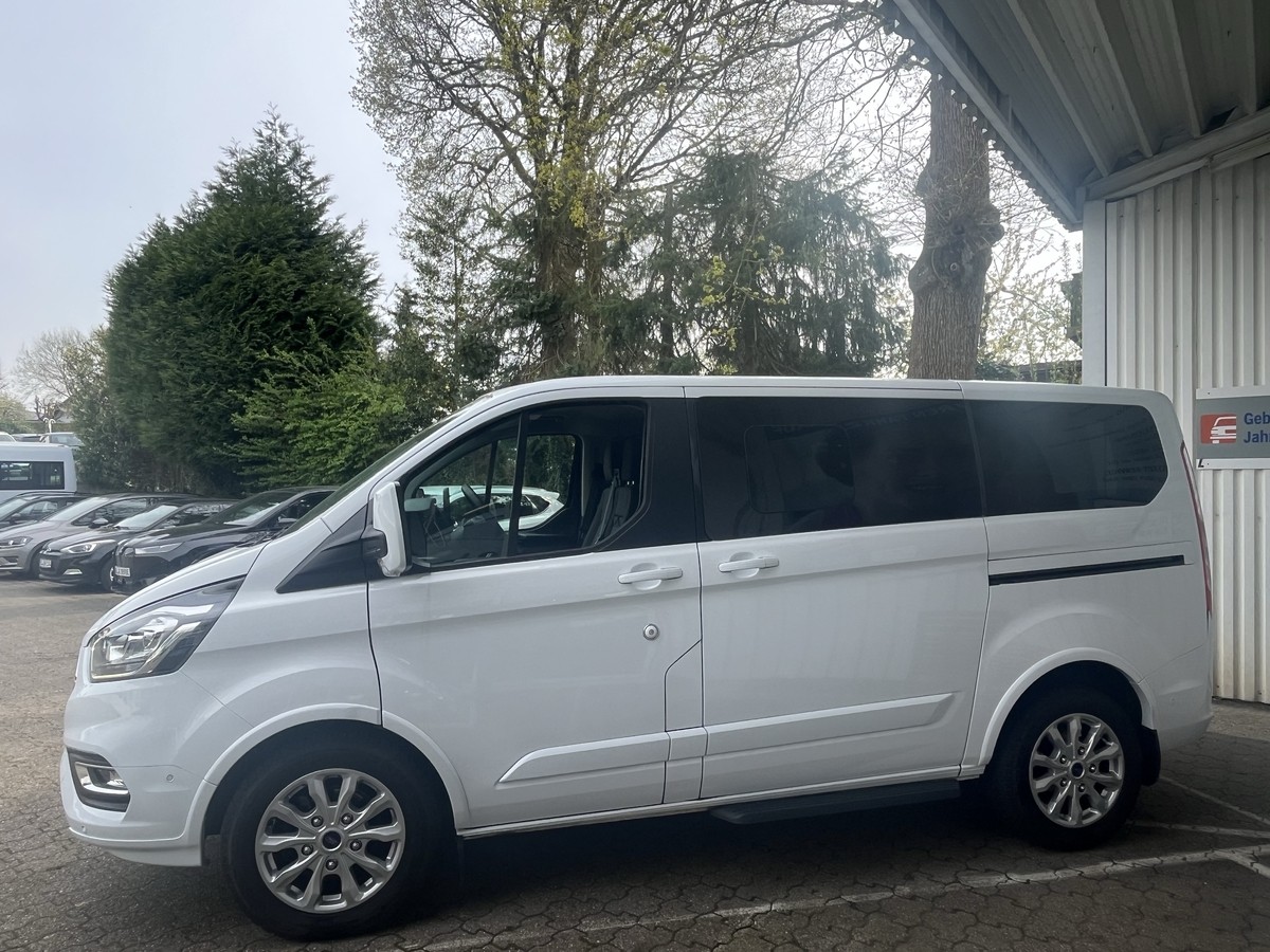 Ford Tourneo Custom 2.0 TDCi 320 L1 TITANIUM AUTOM.KLIMA  NAVI 