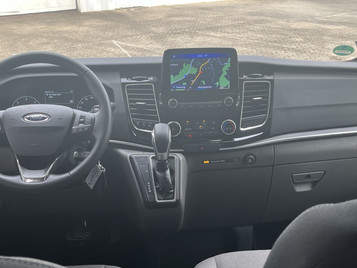 Ford Tourneo Custom 2.0 TDCi 320 L1 TITANIUM AUTOM.KLIMA  NAVI 