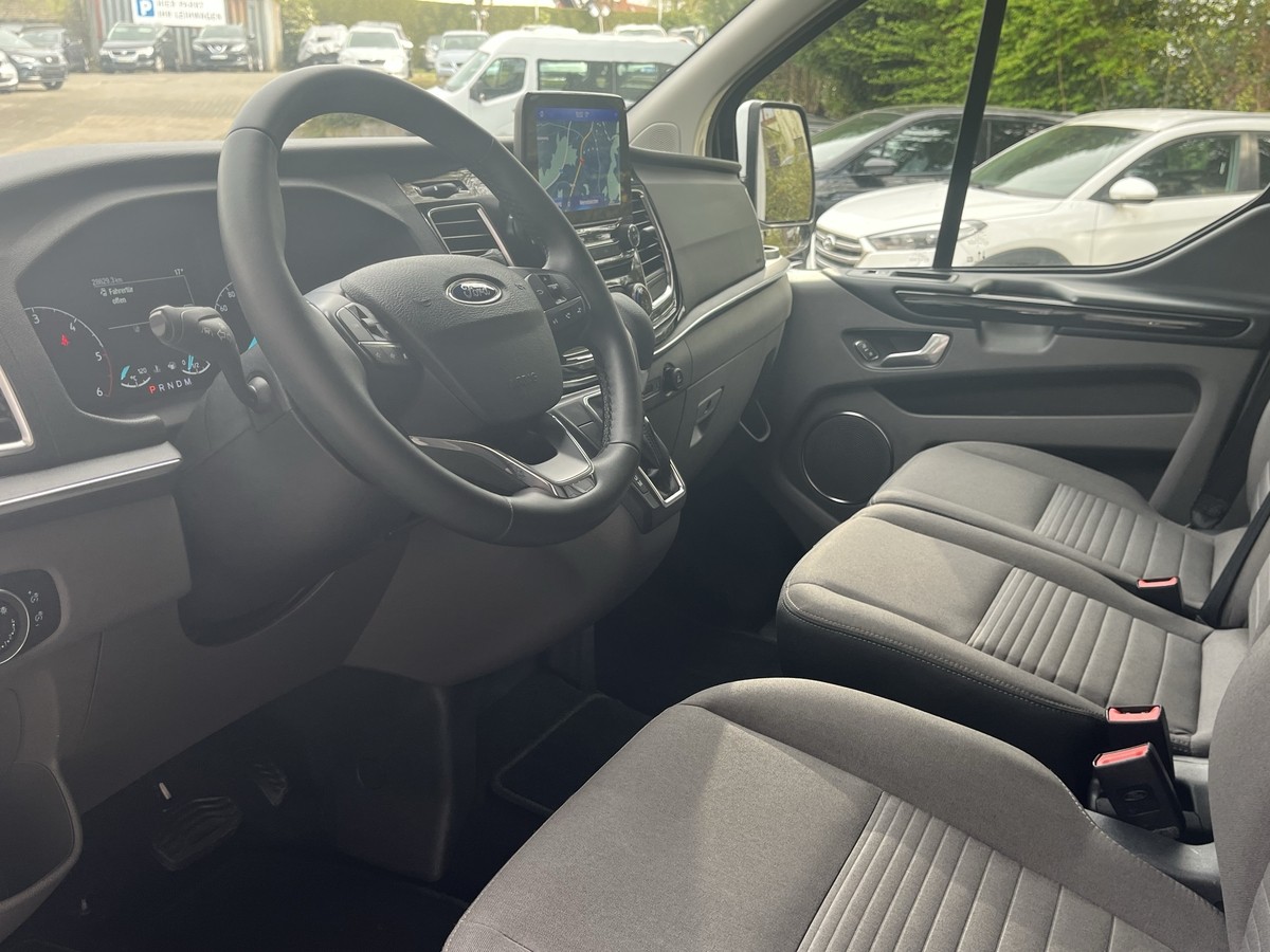 Ford Tourneo Custom 2.0 TDCi 320 L1 TITANIUM AUTOM.KLIMA  NAVI 