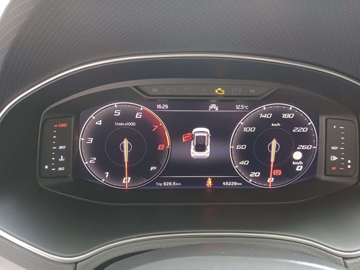 Seat Arona 1.5 TSI FR DSG SHZ KLIMA ALU AHK LED W-PAKET NAVI  PDC