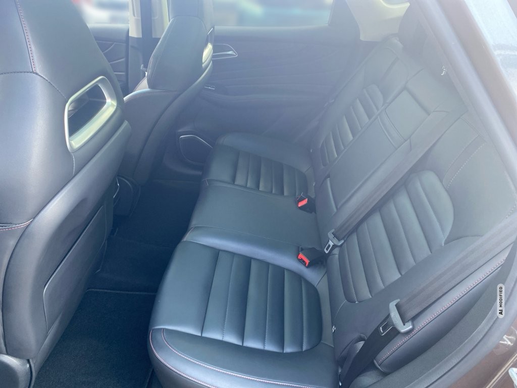 MG HS Luxury Automatik