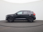 Bild Volvo XC40 2.0 Black Edition Plus B4 Mild-Hybrid 197PS Automatik elektr. PanoDach Rück
