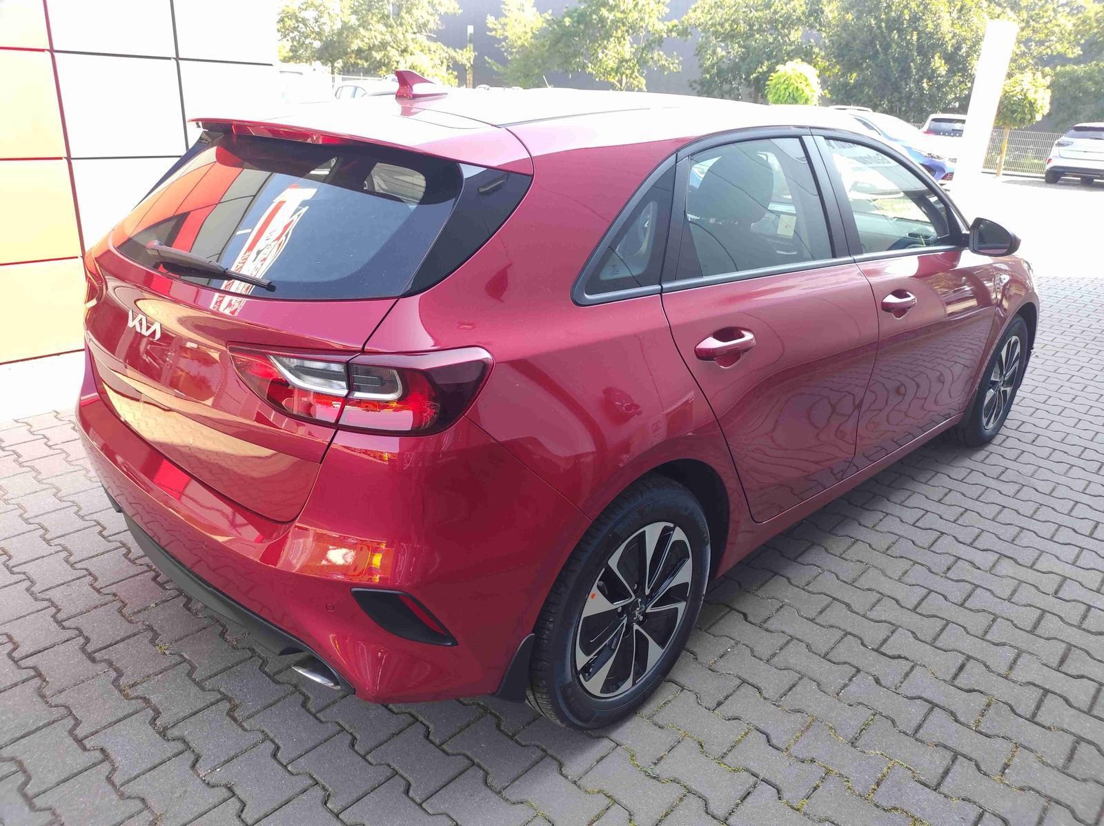 Kia cee'd / Ceed 1.5 T-GDI AT Kamera*Sitzheizung*APP*Navi
