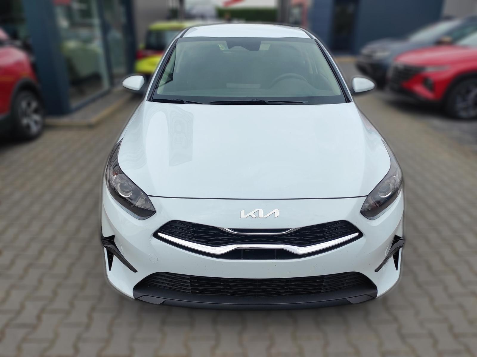 Kia cee'd / Ceed 1.5 T-GDI AT Kamera*Sitzheizung*APP*Navi