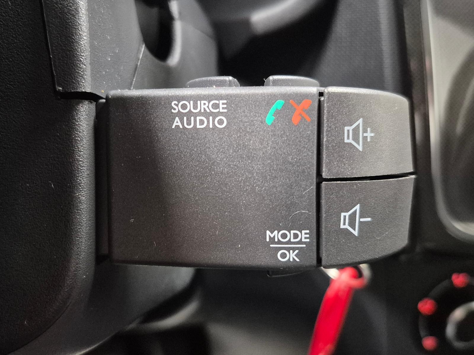 Dacia Sandero Comfort PDC/Tempom./LED-TFL/USB/BT