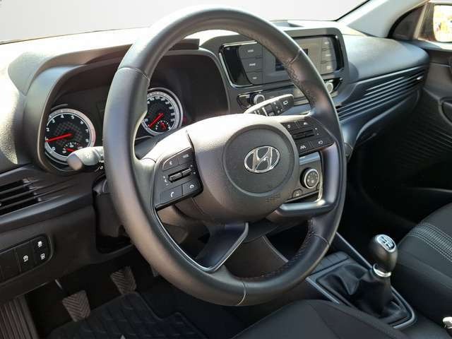 Hyundai i20 Pue 1.2 KLIMA / PDC / ALU-16-ZOLL / METALLIC