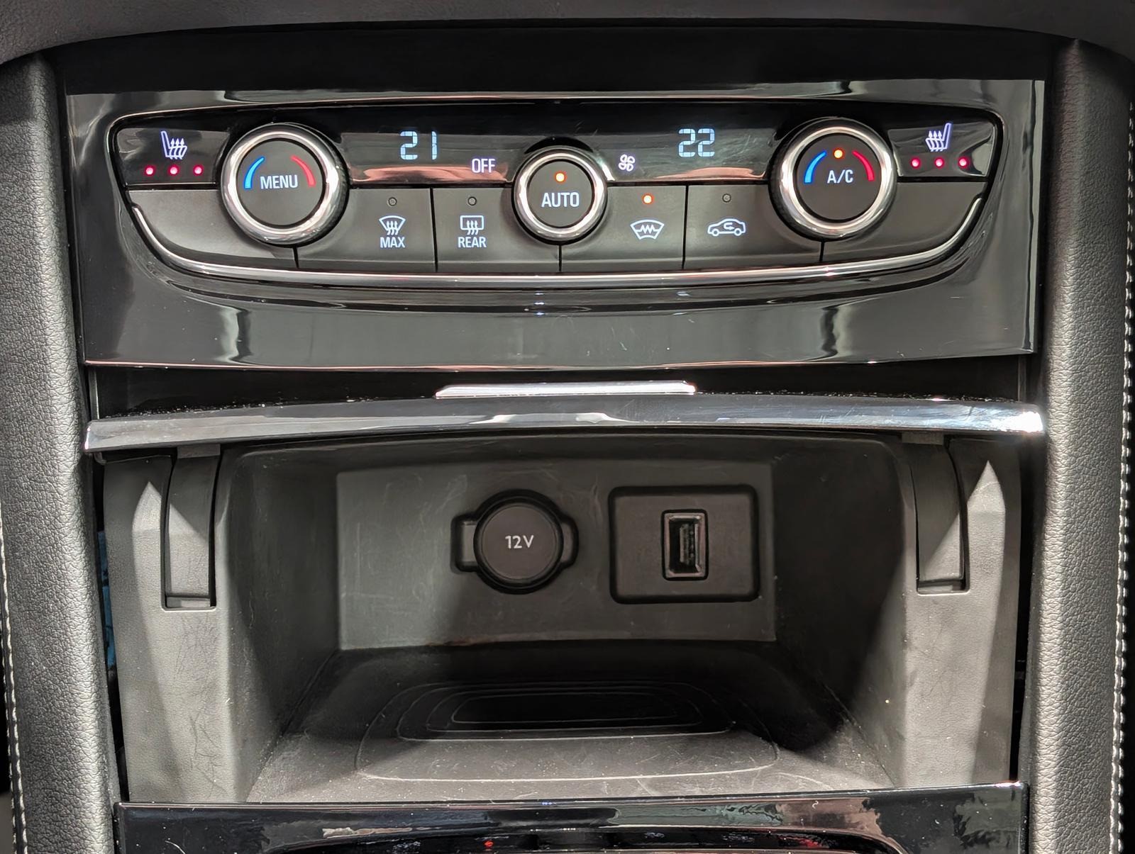 Opel Grandland Innovation LED/Navi/Pano/4xSHZ/AHK/elH