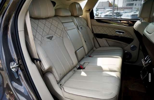 Bentley Bentayga Mulliner First Edition 22°Naim Airmatic Panora...