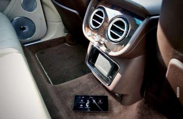 Bentley Bentayga Mulliner First Edition 22°Naim Airmatic Panora...