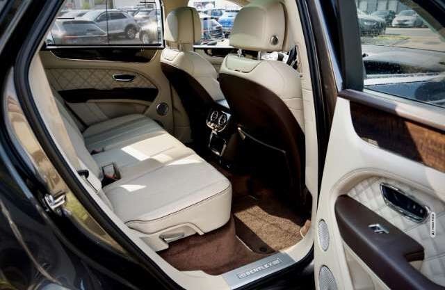 Bentley Bentayga Mulliner First Edition 22°Naim Airmatic Panora...