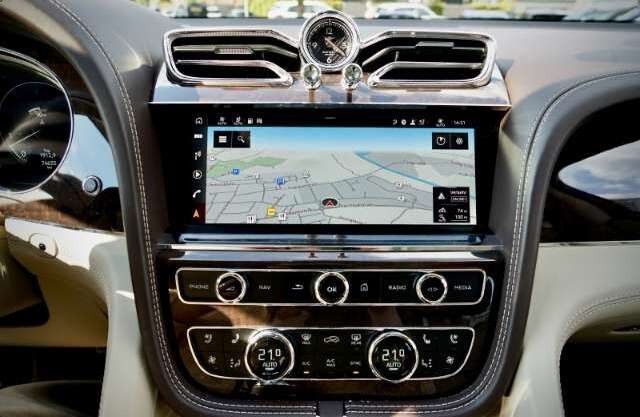 Bentley Bentayga Mulliner First Edition 22°Naim Airmatic Panora...