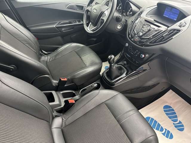 Ford B-Max B-MAX Titanium 