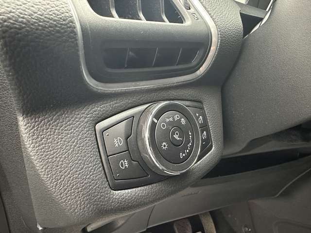 Ford B-Max B-MAX Titanium 