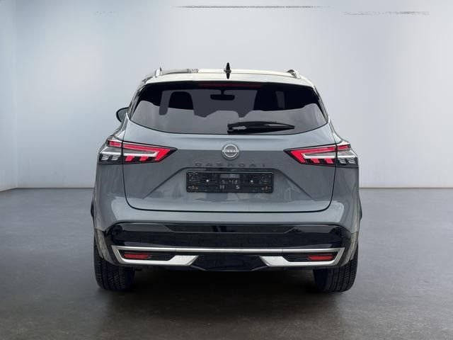 Nissan Qashqai Tekna+ 1,3 DIG 4x4 20 Zoll Panorama H...