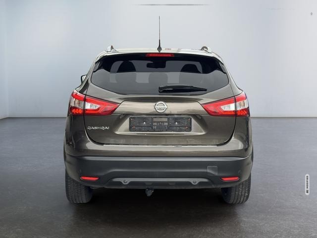 Nissan Qashqai 1.6 dCi CVT Tekna + Bose Panoramadach...
