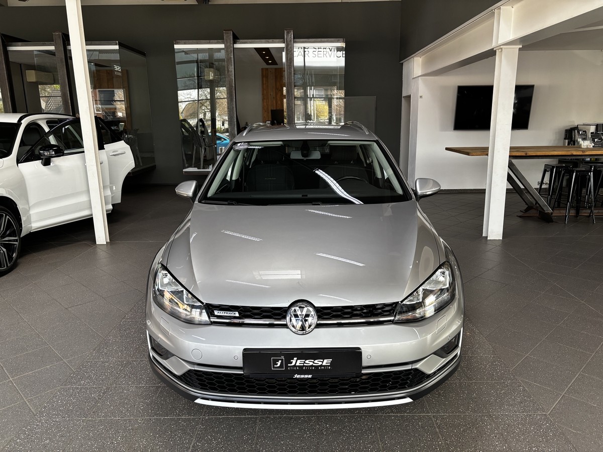 Volkswagen Golf VII Alltrack 4Motion 2.0 TDI PDC SHZ AHK