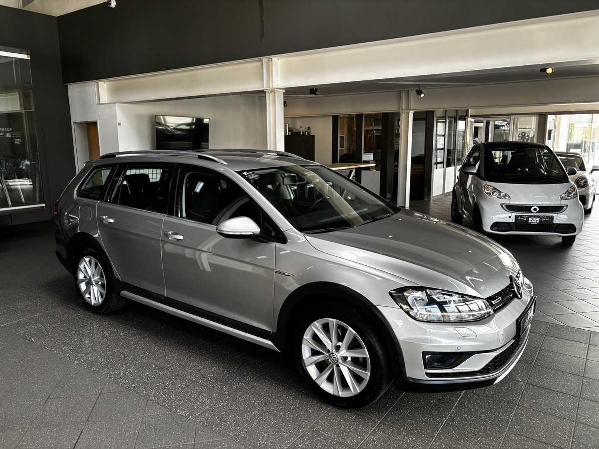 Volkswagen Golf VII Alltrack 4Motion 2.0 TDI PDC SHZ AHK