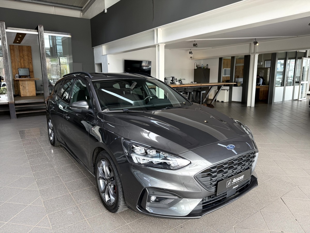 Ford Focus 1.0 EcoBoost ST-Line LED Navi ACC 