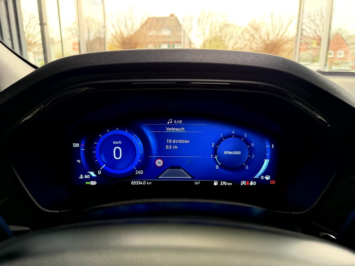 Ford Focus 1.0 EcoBoost ST-Line LED Navi ACC 