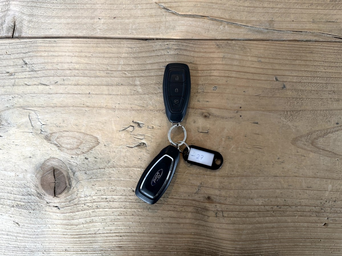Ford Focus 1.0 EcoBoost ST-Line LED Navi ACC 
