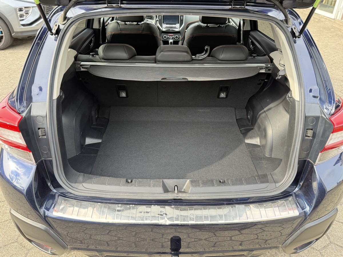 Subaru XV 2.0 Exclusive Plus Schiebedach, AHK, Leder, 