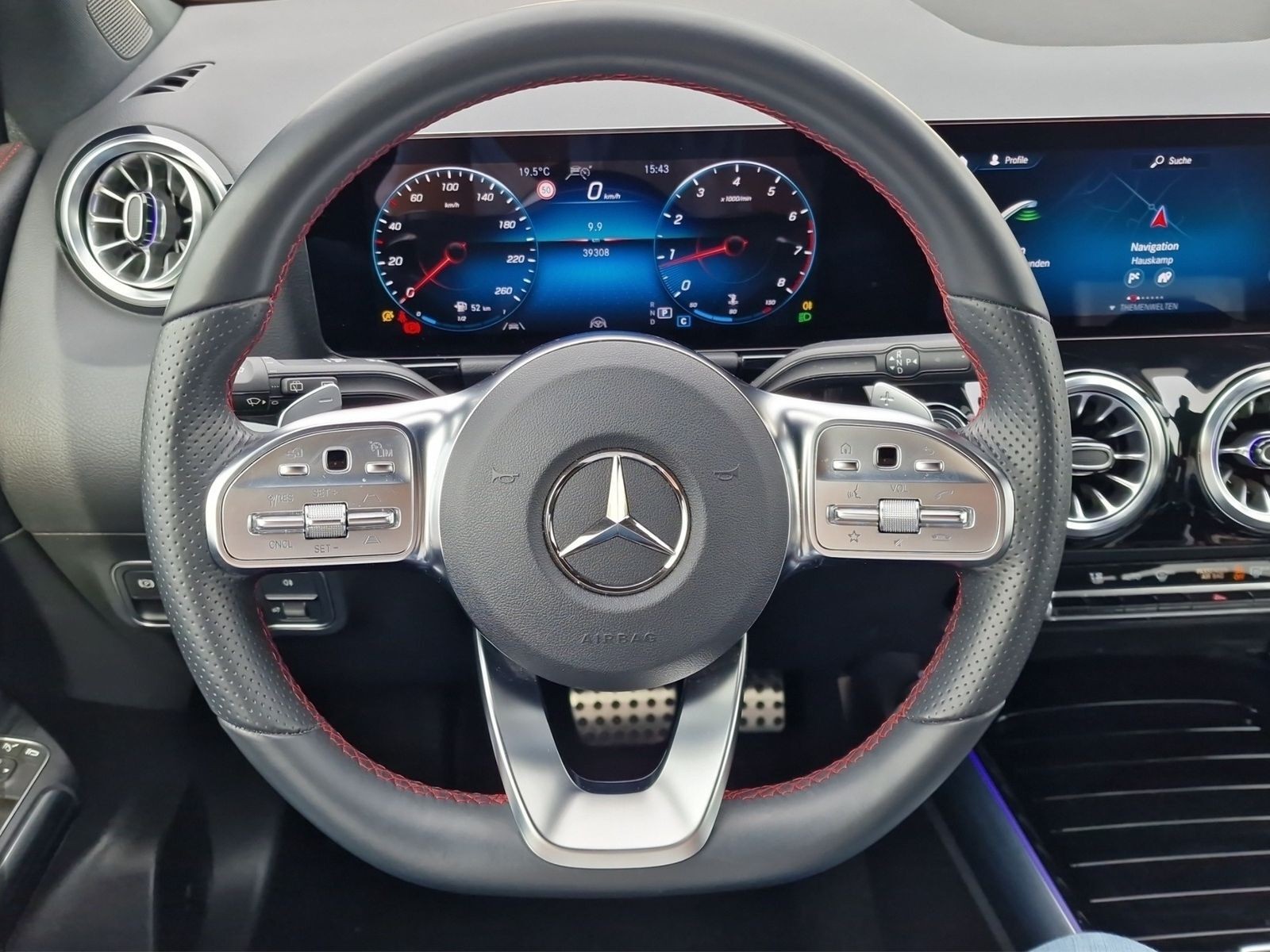 Mercedes-Benz B 200 AMG Line