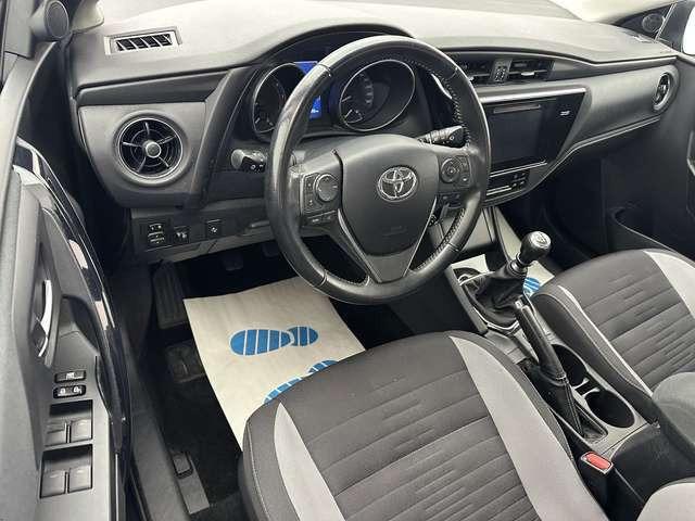 Toyota Auris Edition-S 