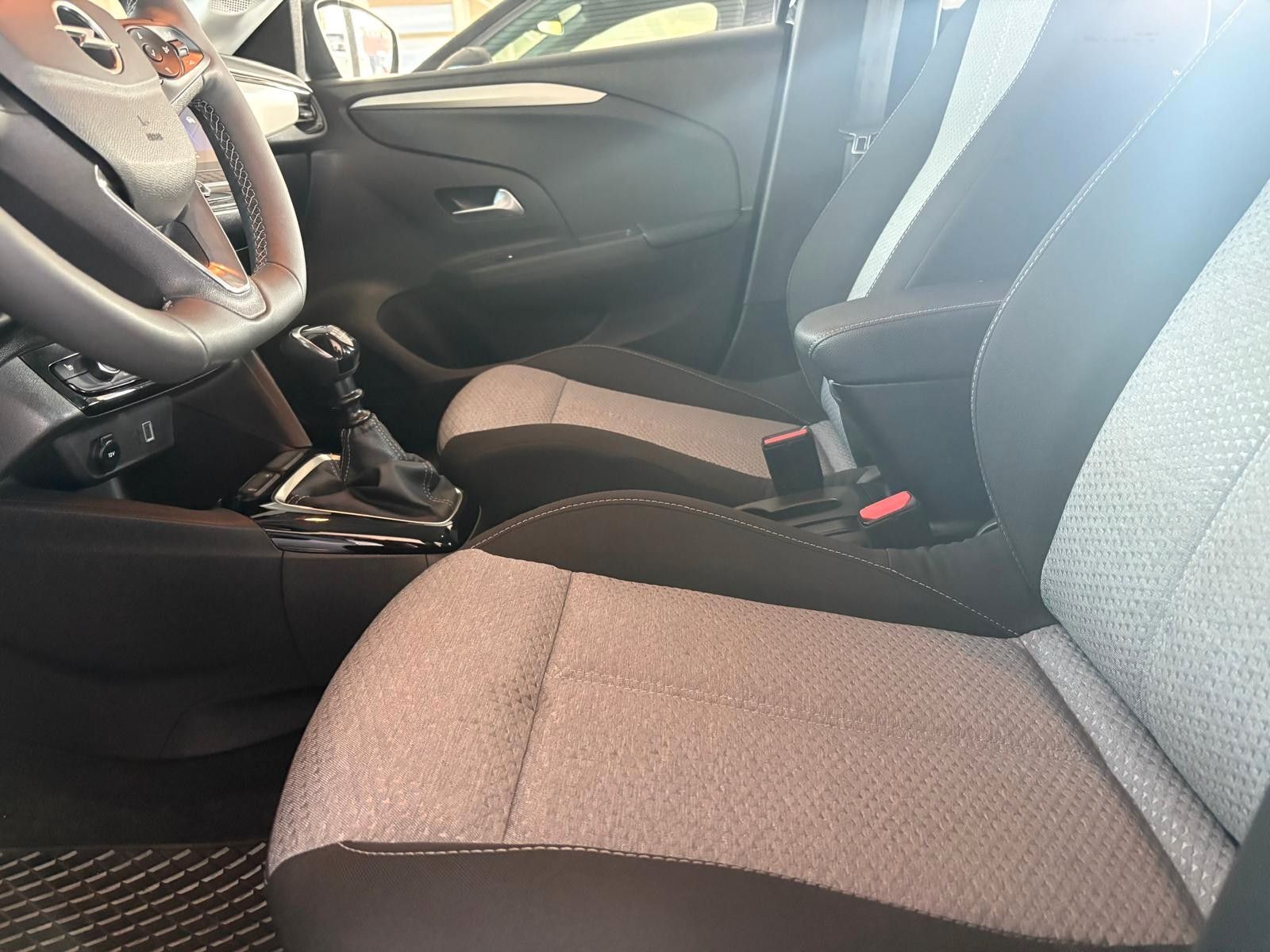 Opel Corsa Edition 1.2 74KW (100 PS) FACELIFT