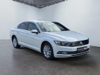Bild Volkswagen Passat 1.8 TSI DSG R-Line Einparkhilfe vorne ...