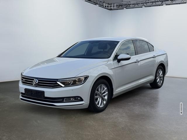 Volkswagen Passat 1.8 TSI DSG R-Line Einparkhilfe vorne ...