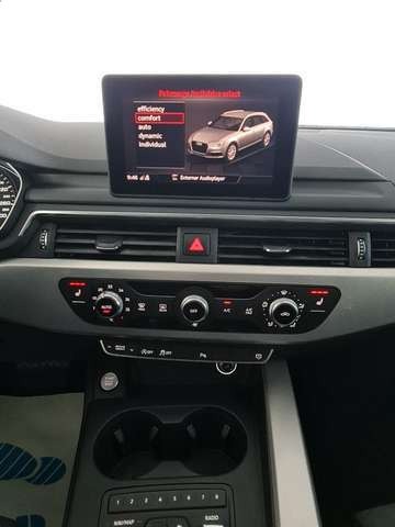 Audi A4 40 TFSI sport, unfallfrei, Navi, Xenon, LMF, PDC