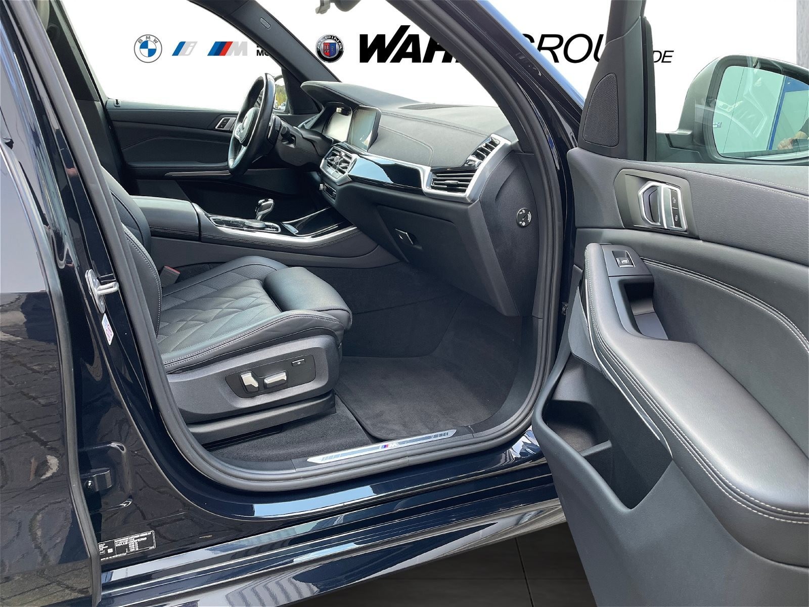 BMW X5 M SPORTPAKET HEAD-UP PANO HIFI ALU 20