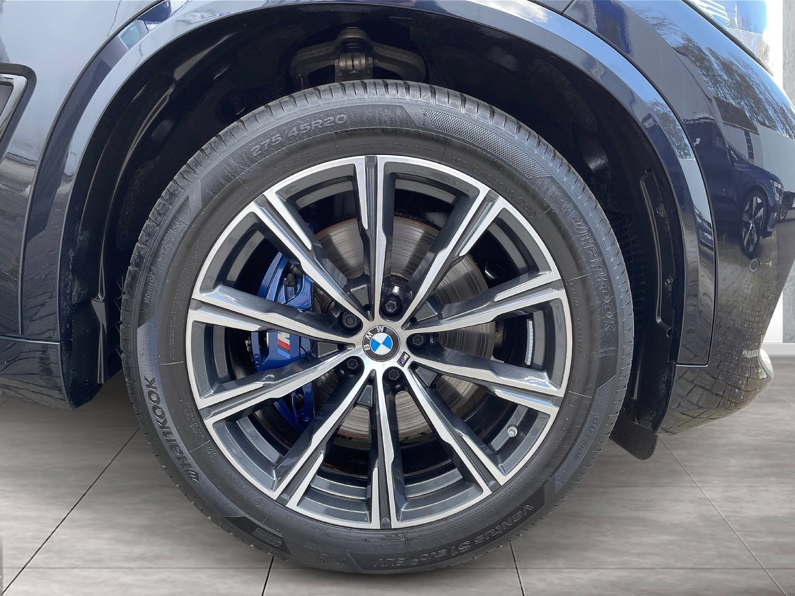 BMW X5 M SPORTPAKET HEAD-UP PANO HIFI ALU 20