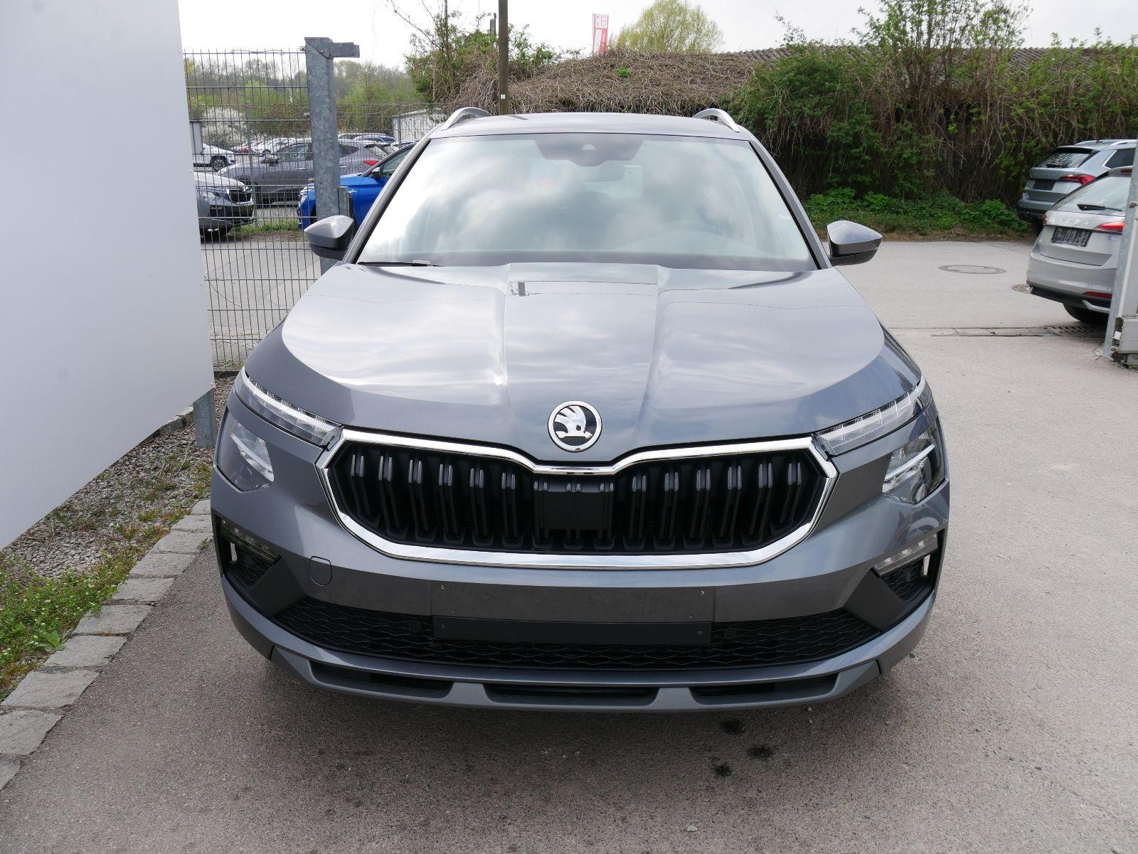 Skoda Kamiq 130 Jahre Edition 1,5 TSI DSG*AHK-SCHWENKBAR*KAMERA*KESSY*TEMPOMAT*WINTERP