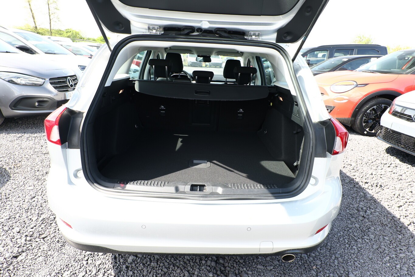 Ford Focus 1.5 EcoBlue 120 Cool&Connect Nav AHK SHZ