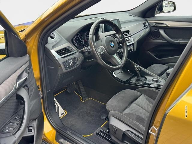 BMW X2 X2 sDrive18d M Sport X Panorama Sitzheizung N...