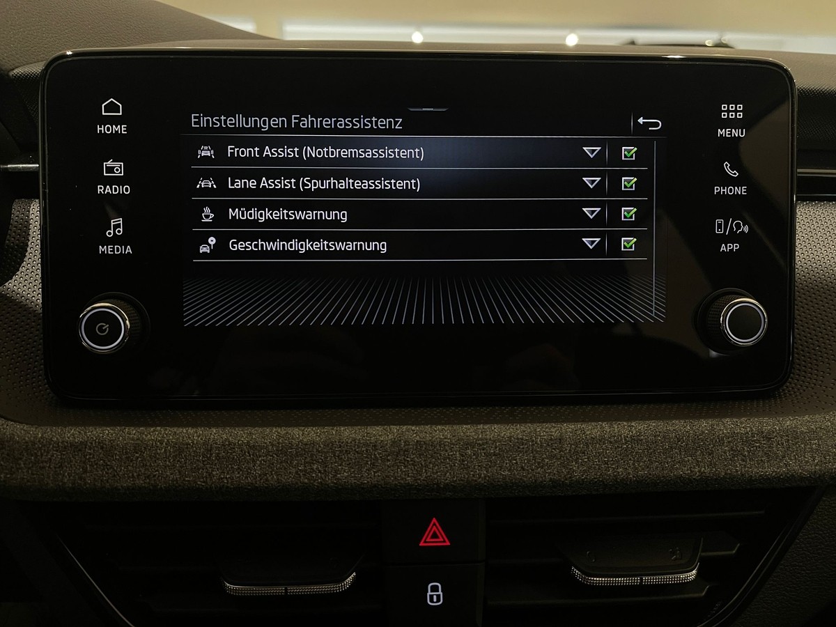 Skoda Scala 1.0 TSI Garantie Alu SHZ Klimaautomatik
