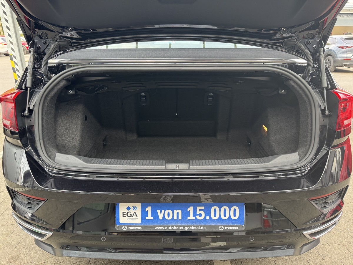 Volkswagen T-Roc Cabriolet R-Line 150Ps - Teilleder, LED, PDC, ACC,Navi