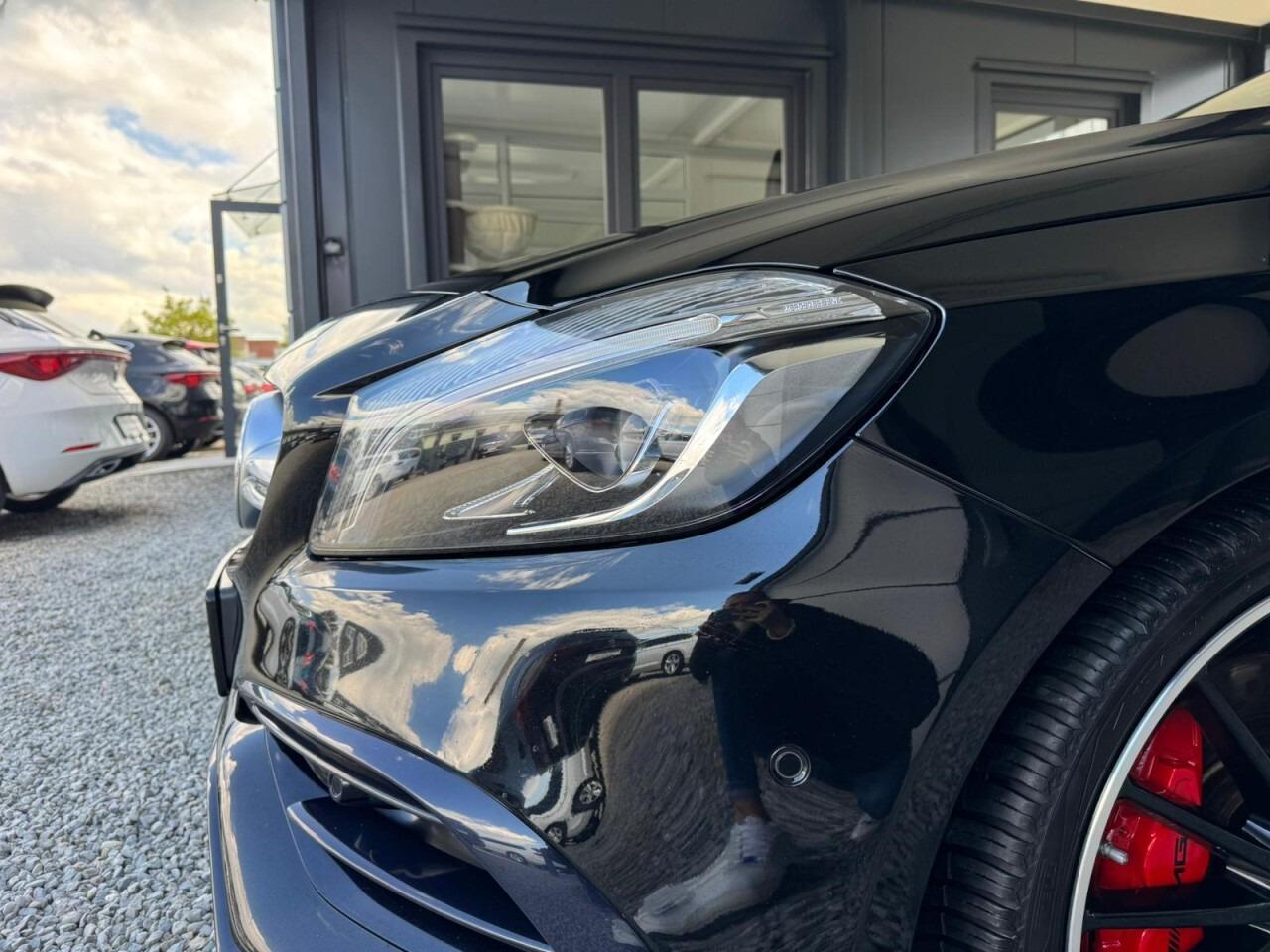 Mercedes-Benz A 45 AMG