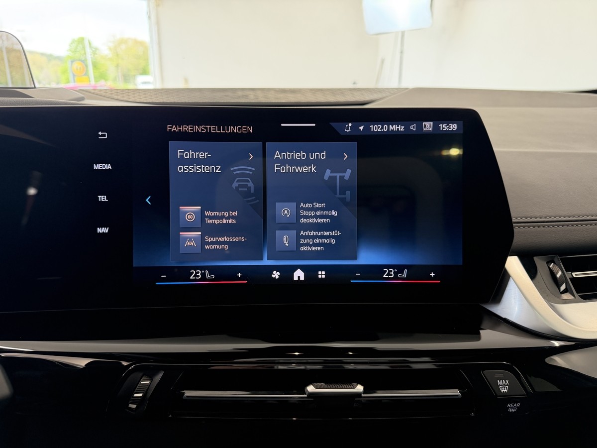 BMW 218 Active Tourer 2er Active Tourer - 218i M Sport*Fach*HUD*