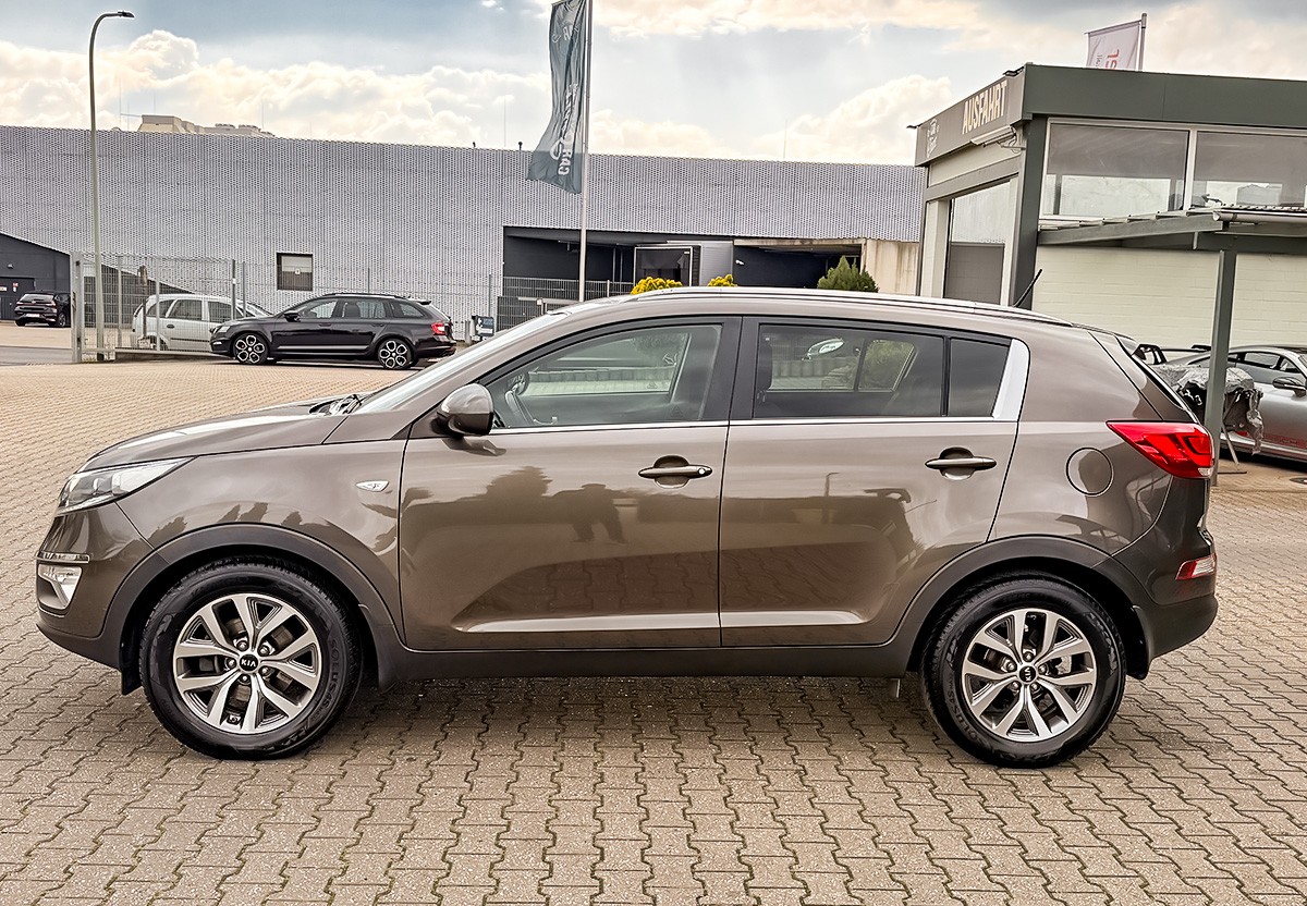 Kia Sportage 1,7 CRDi Attract 2WD